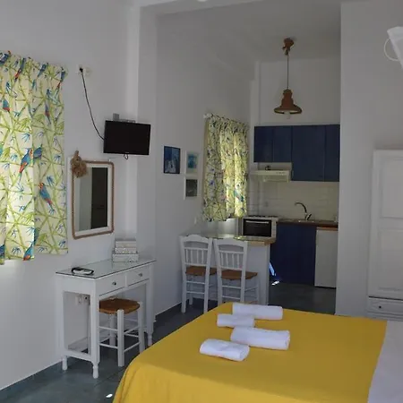 Gasthuis Giorgadi's Plaka (Milos)